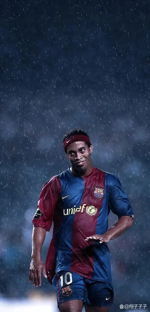 致力于为中 致力于为中