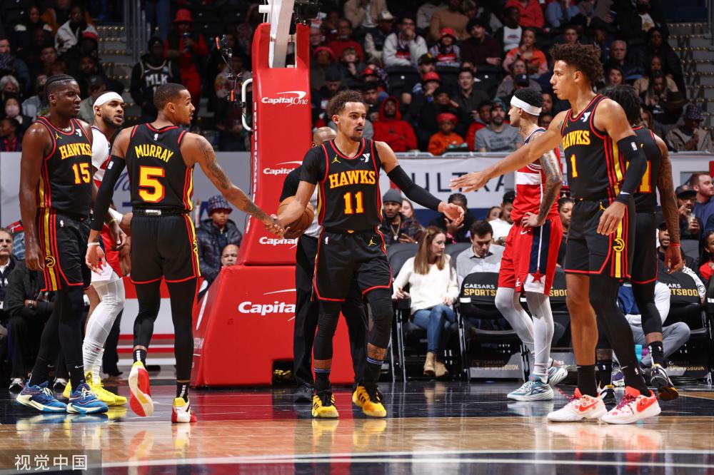 星涌入这一 星涌入这一